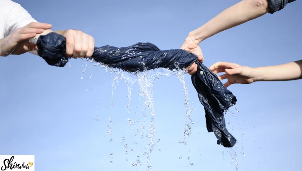 10 Easy Ways to Stretch Your Jeans!