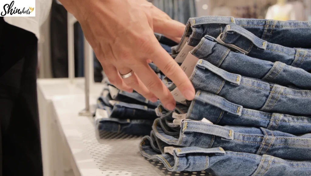 10 Easy Ways to Stretch Your Jeans!