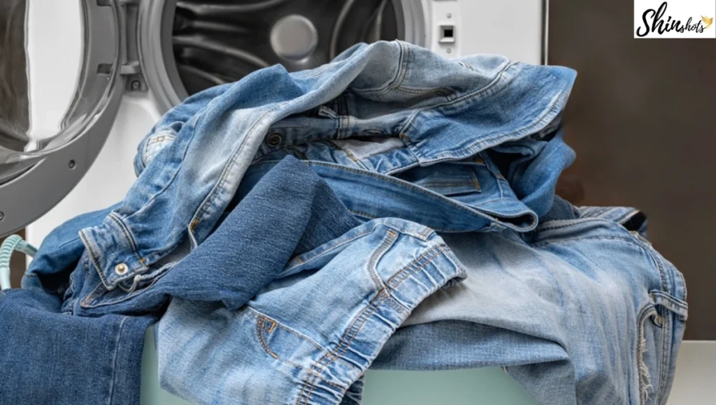 10 Easy Ways to Stretch Your Jeans!