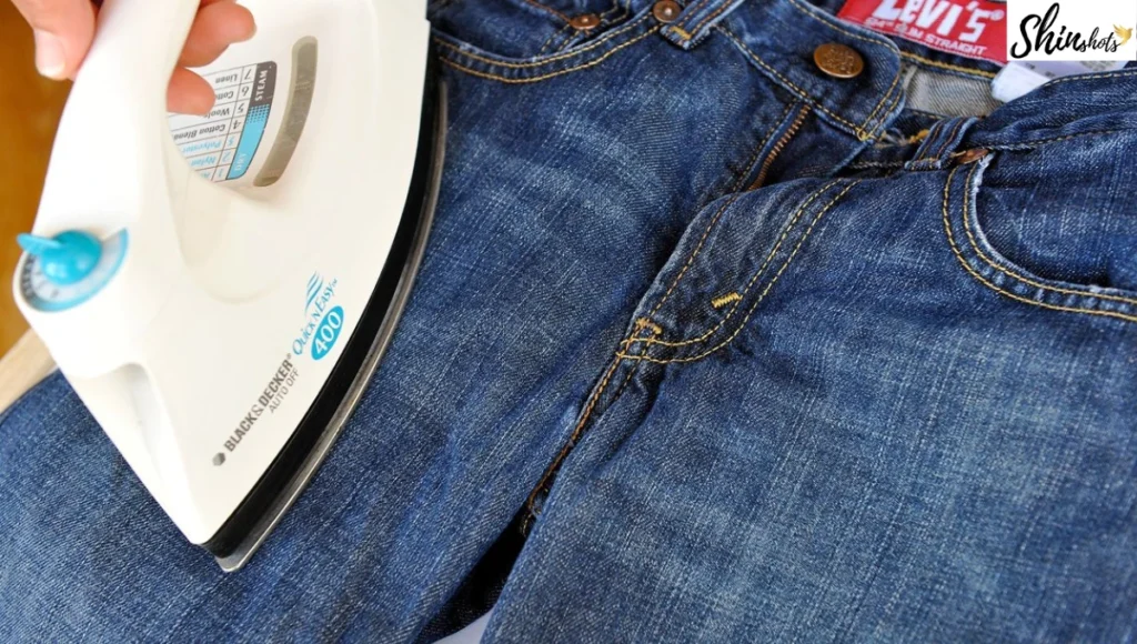 10 Easy Ways to Stretch Your Jeans!